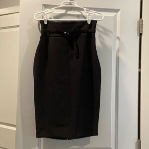 Black long fitted skirt